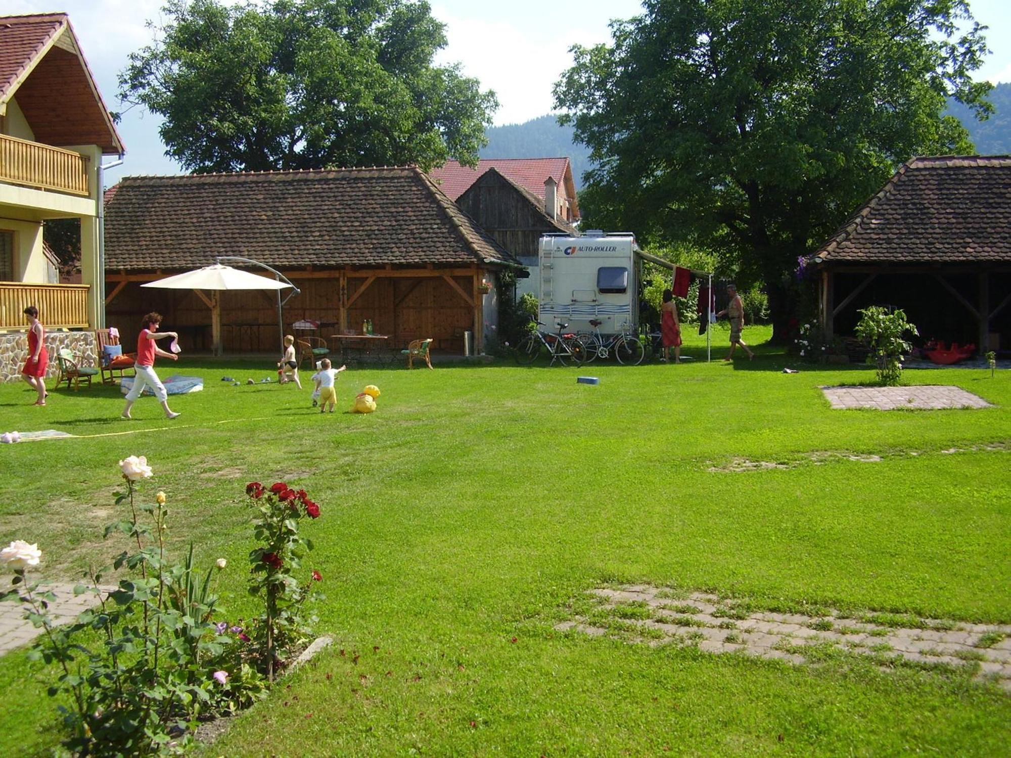 Casa Rudi & Ella Hotell Sălişte Exteriör bild